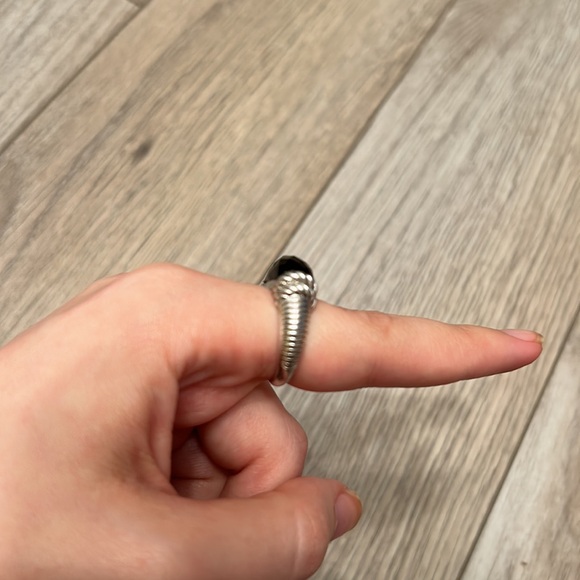 Judith Ripka ring size 6 - braided band - black stone. 925 stamped - Picture 8 of 8